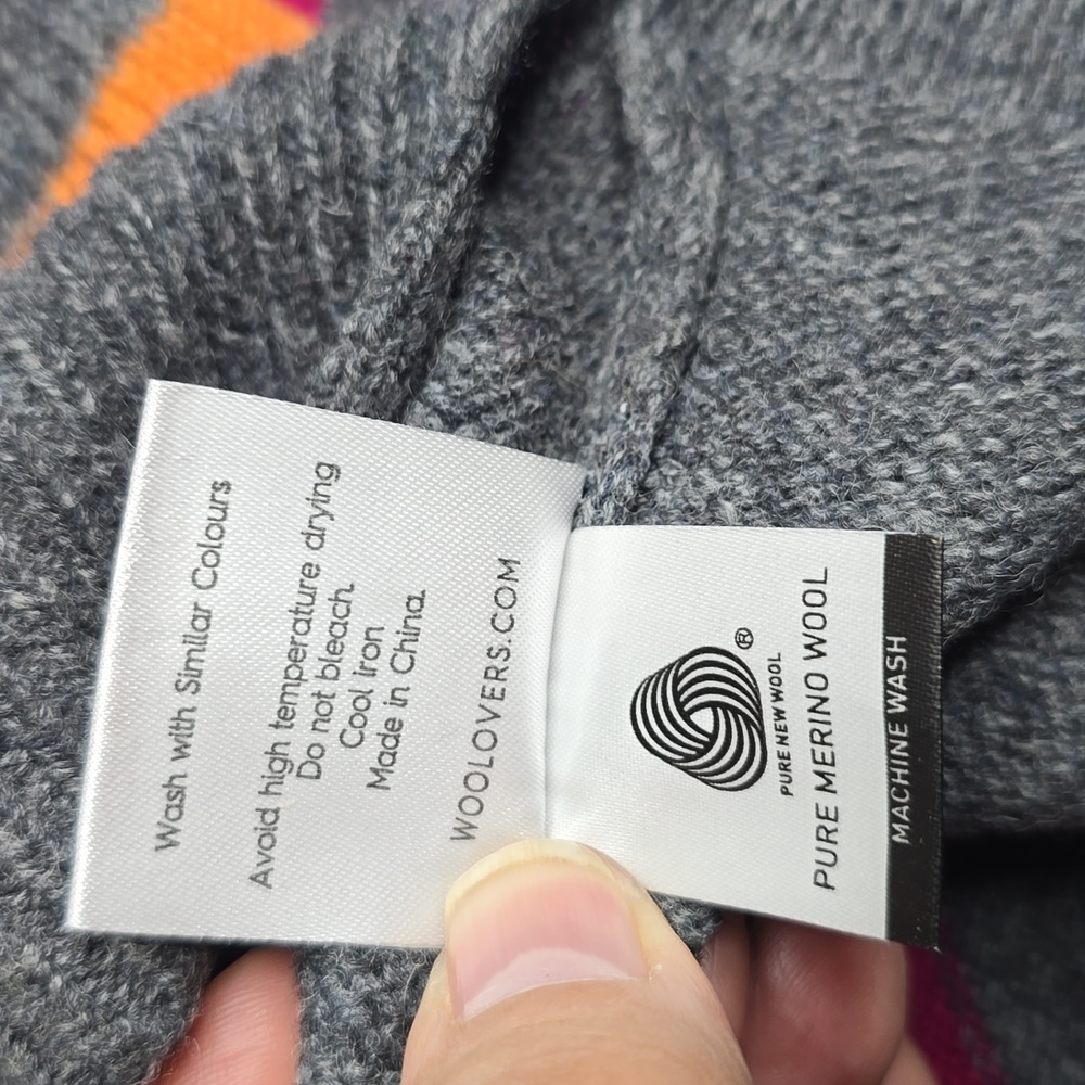 WoolOvers Crewneck Pullover Grey Rainbow Stripes Pure Merino Wool - Picture 8 of 8